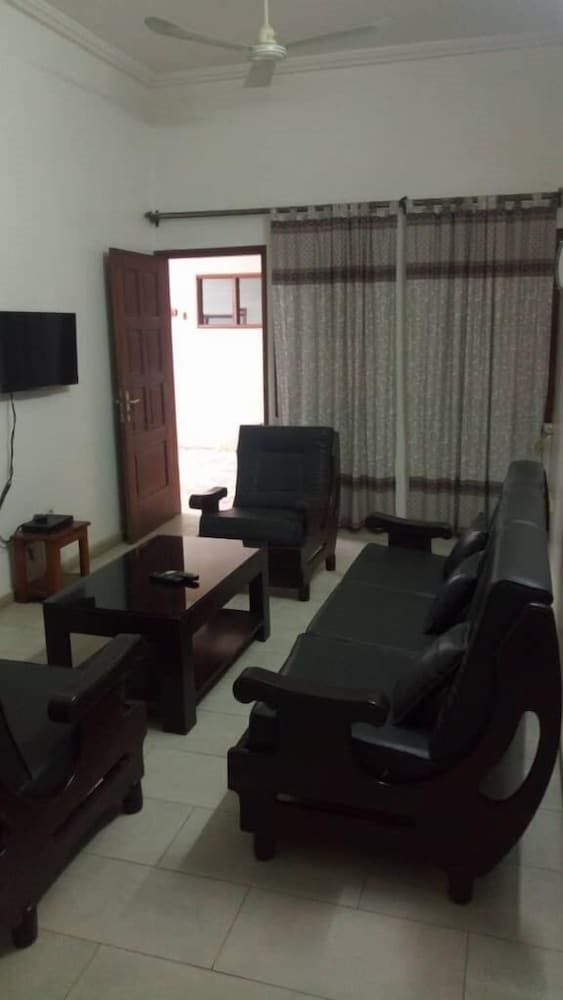 Residences Appartements Meubles Jc