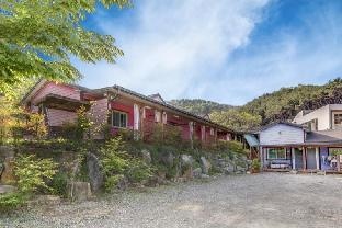 Cheongdo Provence Cupit Pension