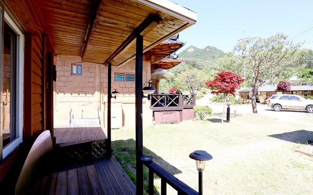 Inje Mountain Valley Pension