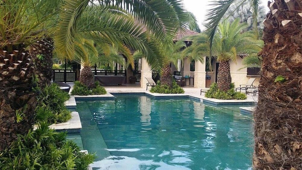 5 Star Caribbean Villa