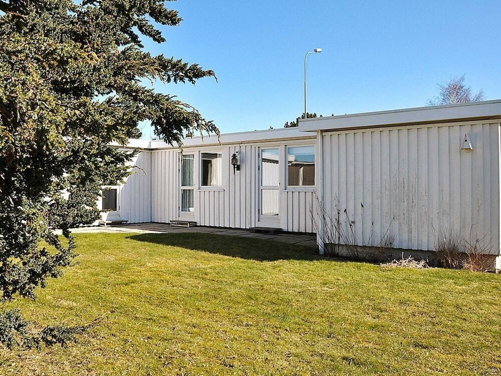 6 Person Holiday Home In Falkenberg