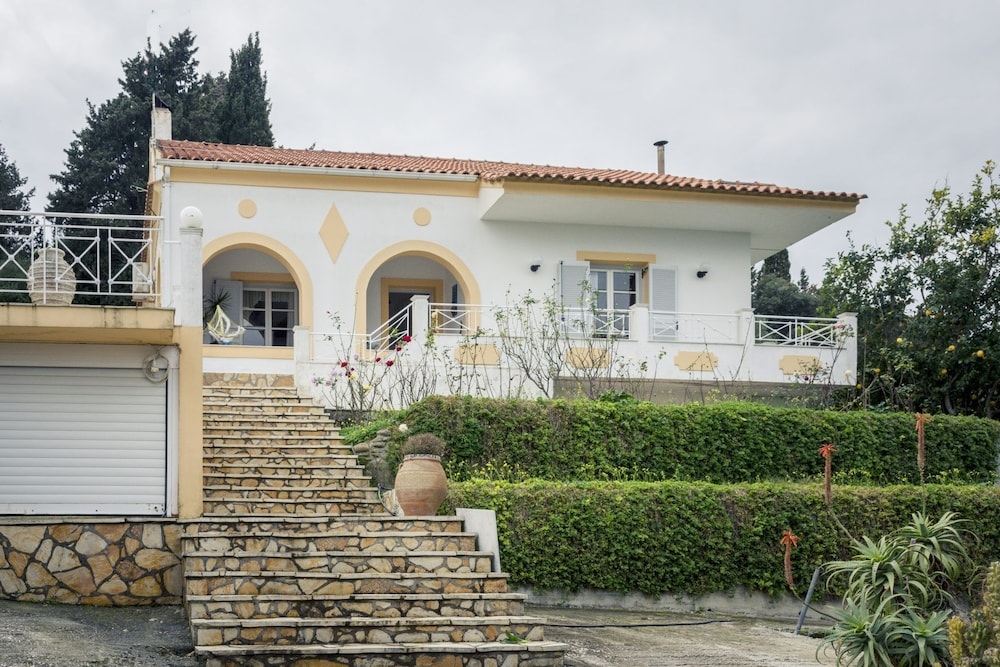 Villa Southern Comfort By Corfuescapes