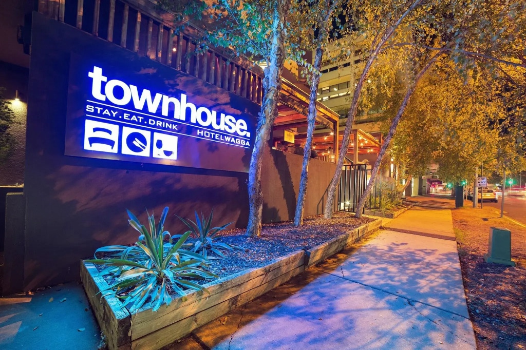 Apartments by Townhouse