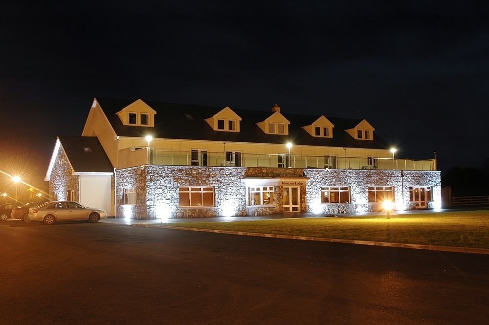 Moycarn Lodge & Marina