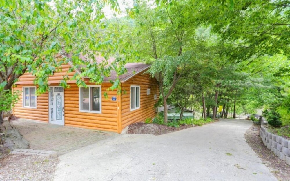 Goesan Dalmaji Pnsion