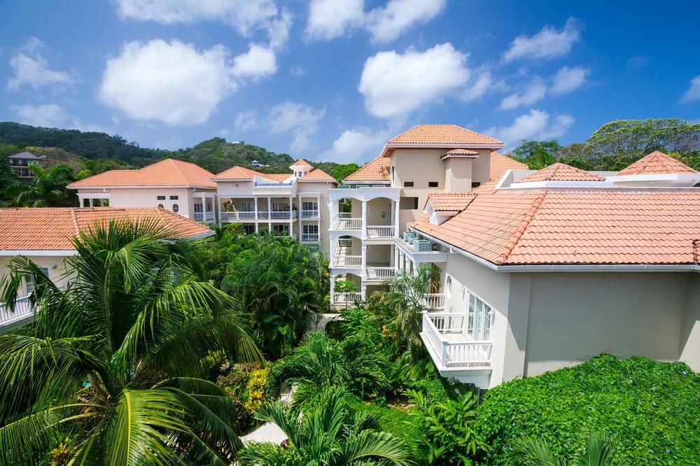 Lawson Rock Angelfish 203 Condo