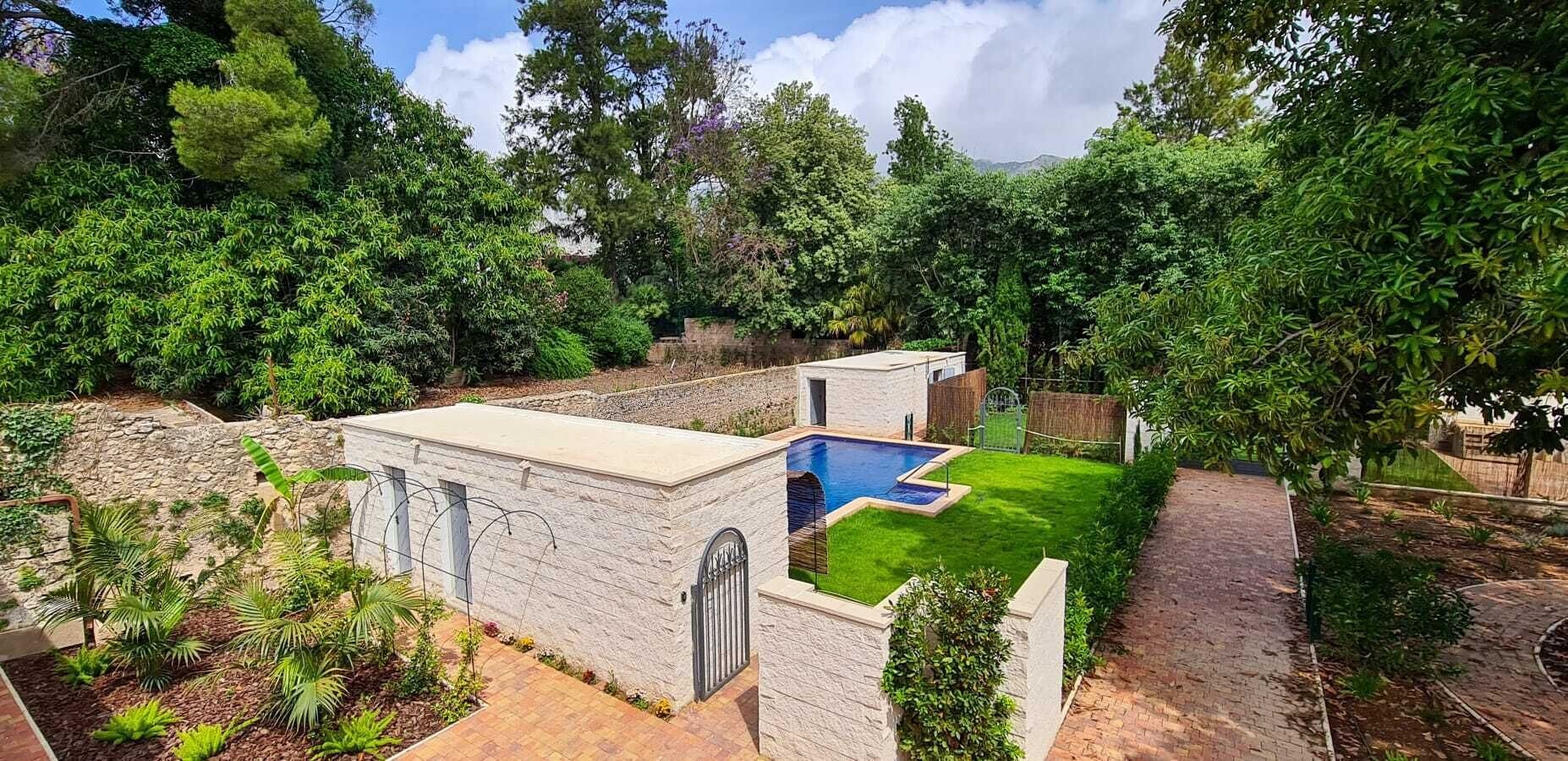 Ad Hoc Vitae Retreats & Health - Adults Only