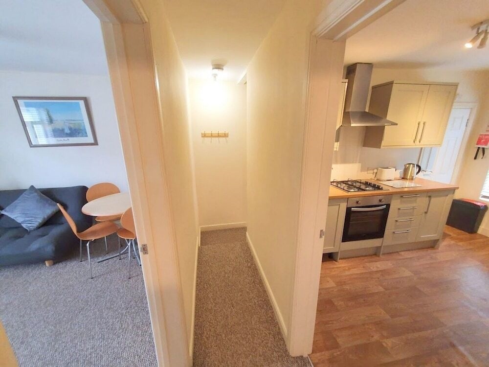 2-Bed Flat With Superfast Wi-Fi Dw Lettings 29Br