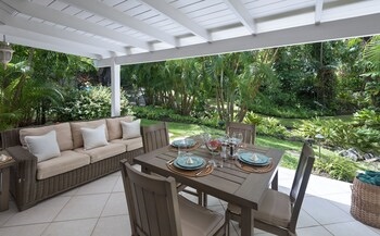 Bluff Cottage By Altman