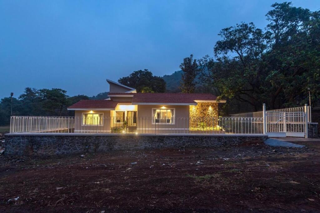 Saffronstays The Forest