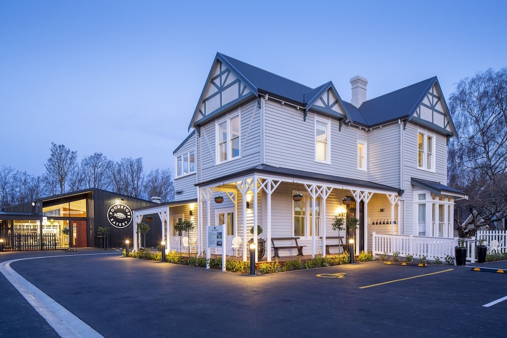 The Vicarage Geraldine (Adults Only)