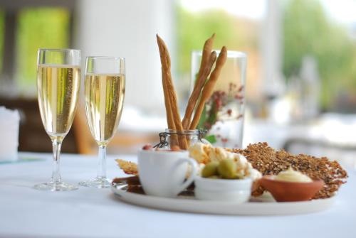 Lyng Dal Hotel & Restaurant