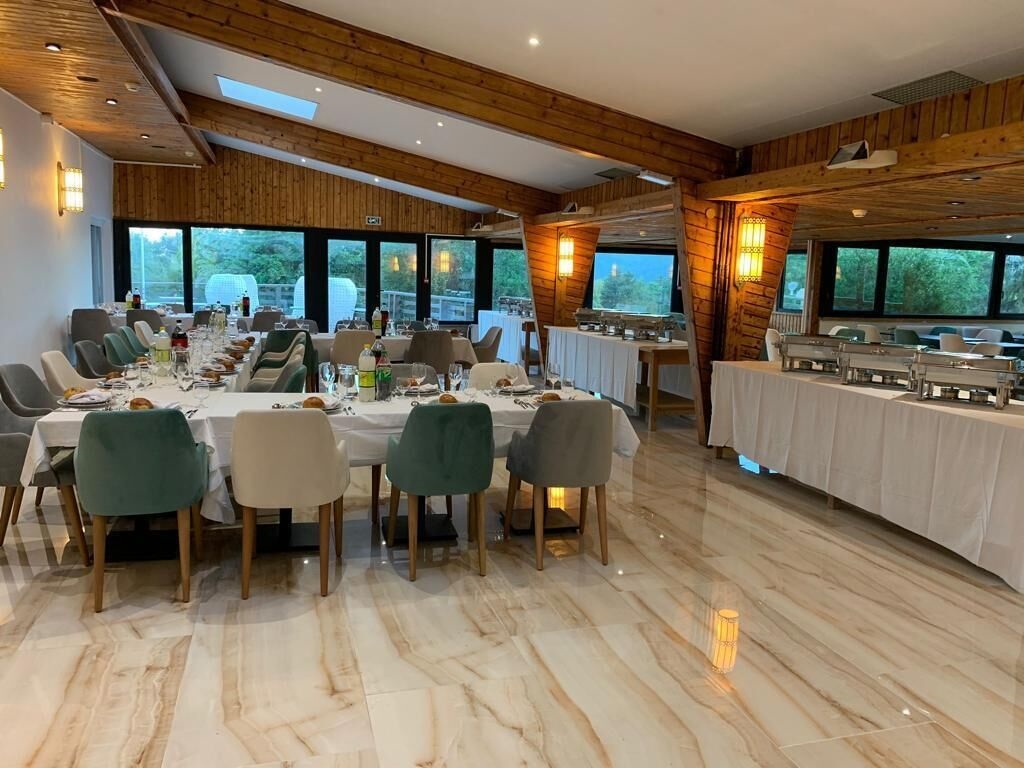 Hotel Parc & Spa Les Cigognes