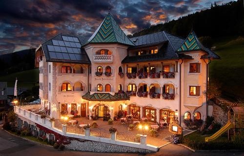 Hotel Ansitz Jakoberhof - Alpine Relax