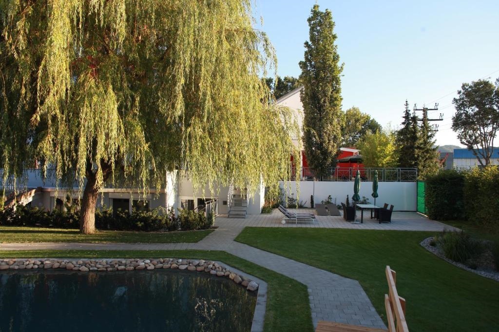 Kirchers Park-Hotel Kaiserstuhl Garni