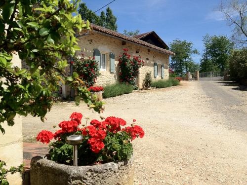 Le Gite De Pouzatel