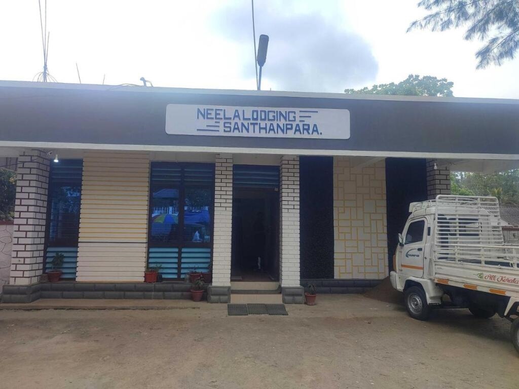 Spot On 807785 Neela Tourist Home