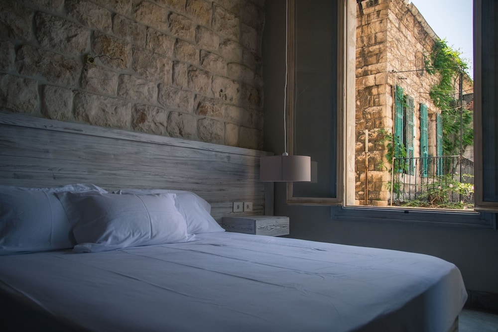 Exceptional Apartment Jounieh