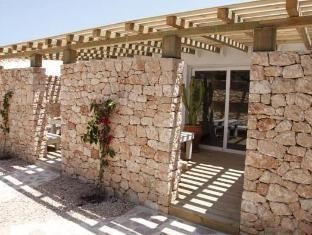 Can Aisha - Adults Only