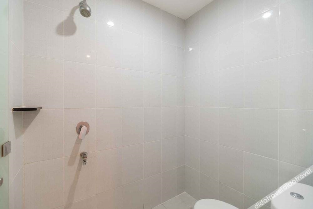 Hotel Lestari Near Lippo Plaza Mall Jember