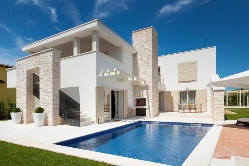 Villa Ginevra By Hmz Villas