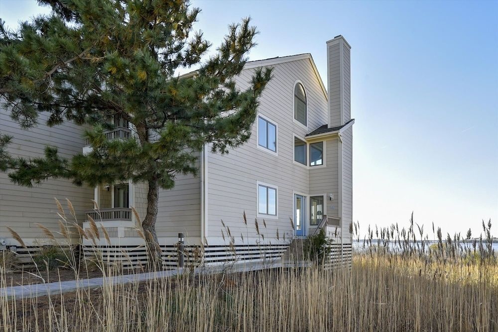 Kings Grant 44 By Long & Foster