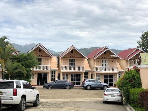 Constanza Villas & Club