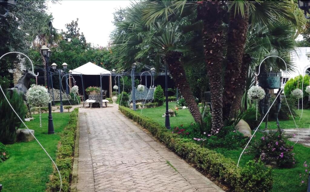 Hotel Arco di Magliano