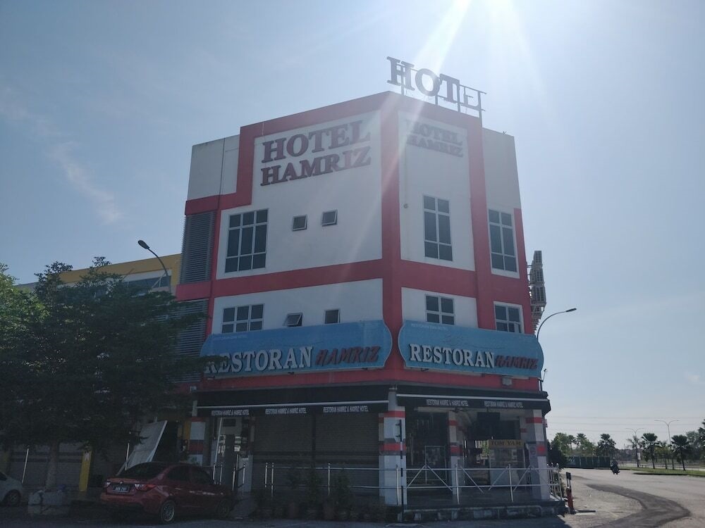 OYO 89792 Hamriz Hotel