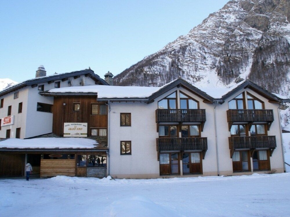 SN Hotel Le Grand Fond