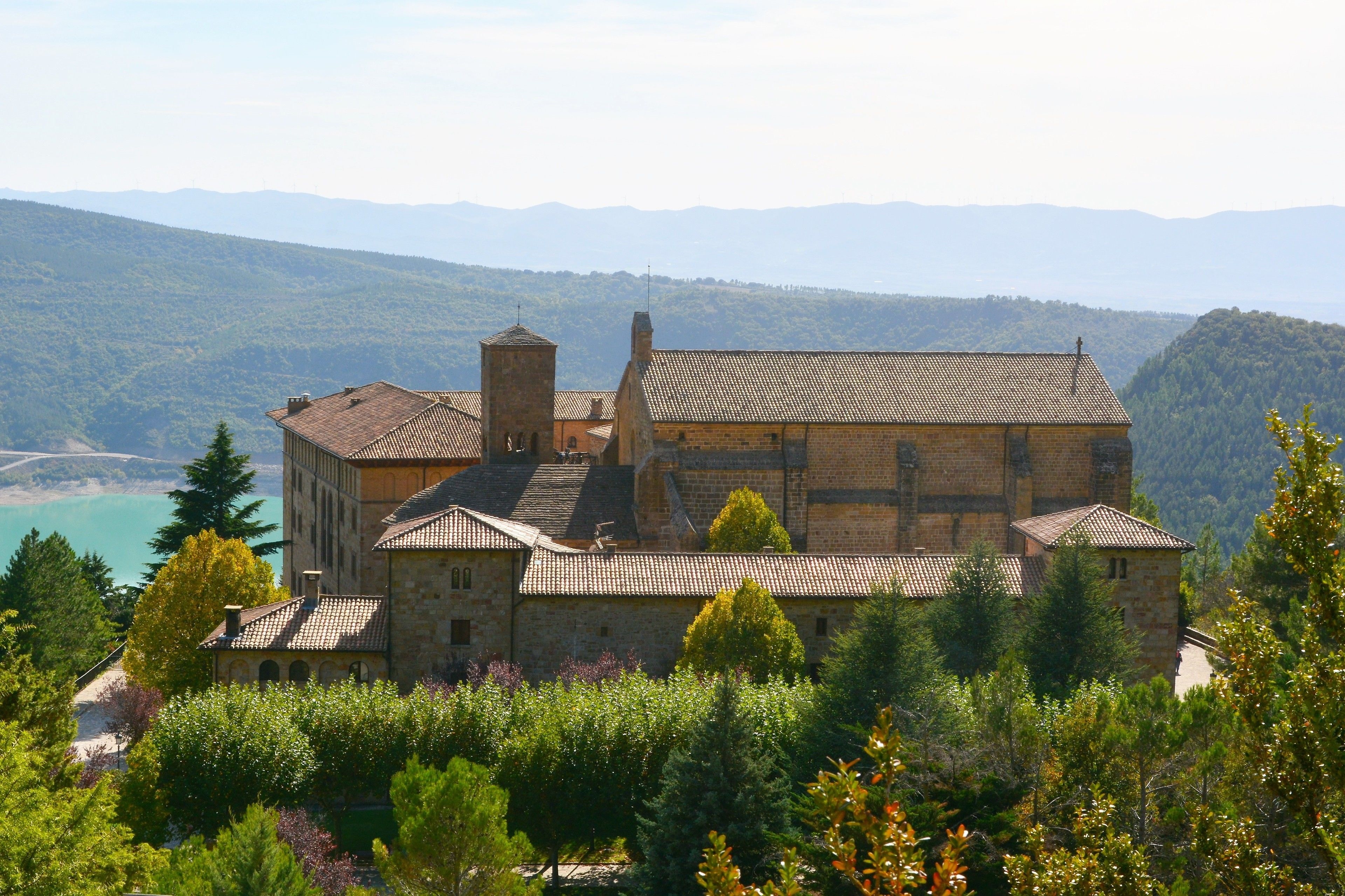 Hotel Monasterio De Leyre