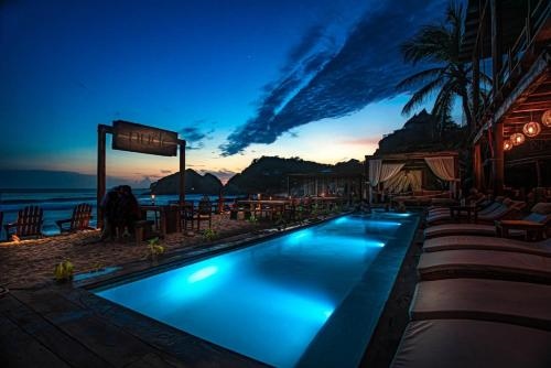 Hotel Nude Zipolite & Beach Club