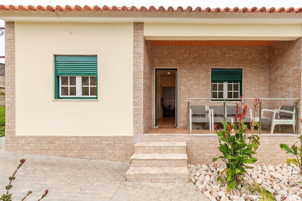 House With 3 Bedrooms in Espinhal, With Wonderful Mountain View, Enclosed Garden and Wifi Near the Beach