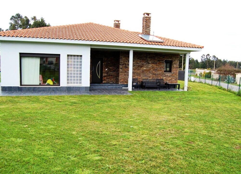 House With 3 Bedrooms In Asturias, With Enclosed Garden And Wifi - 7 Km From The Beach