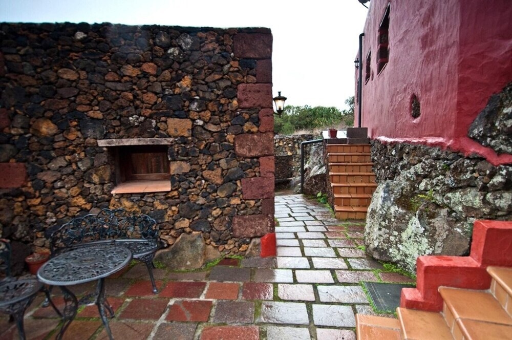 House With In Isora With Wonderful Mountain View And Furni