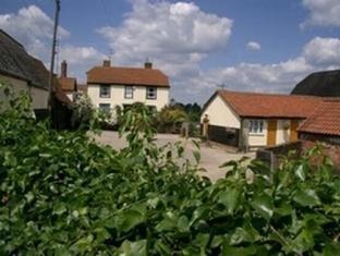 Homelye Farm Courtyards B&B