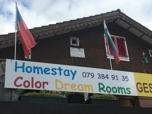 Homestay Color Dream Rooms