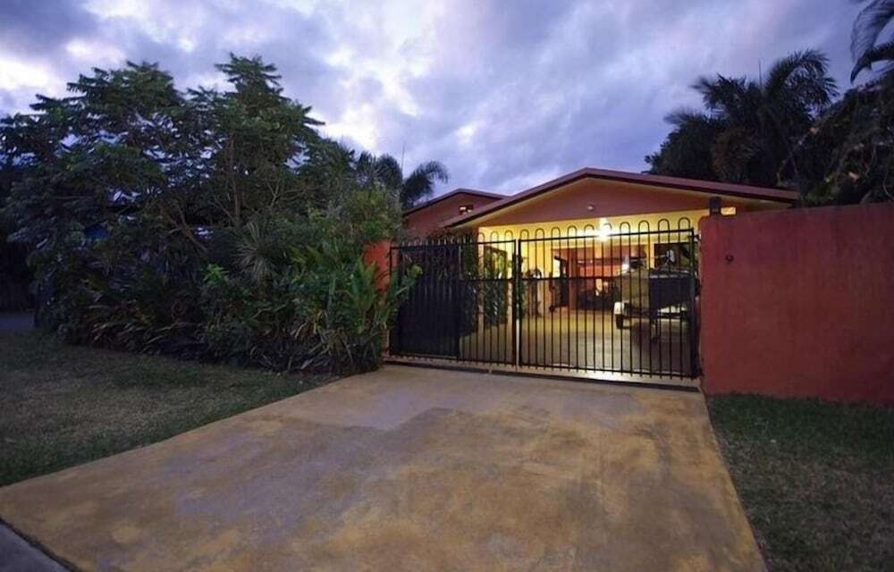 Hacienda Cooya Beach