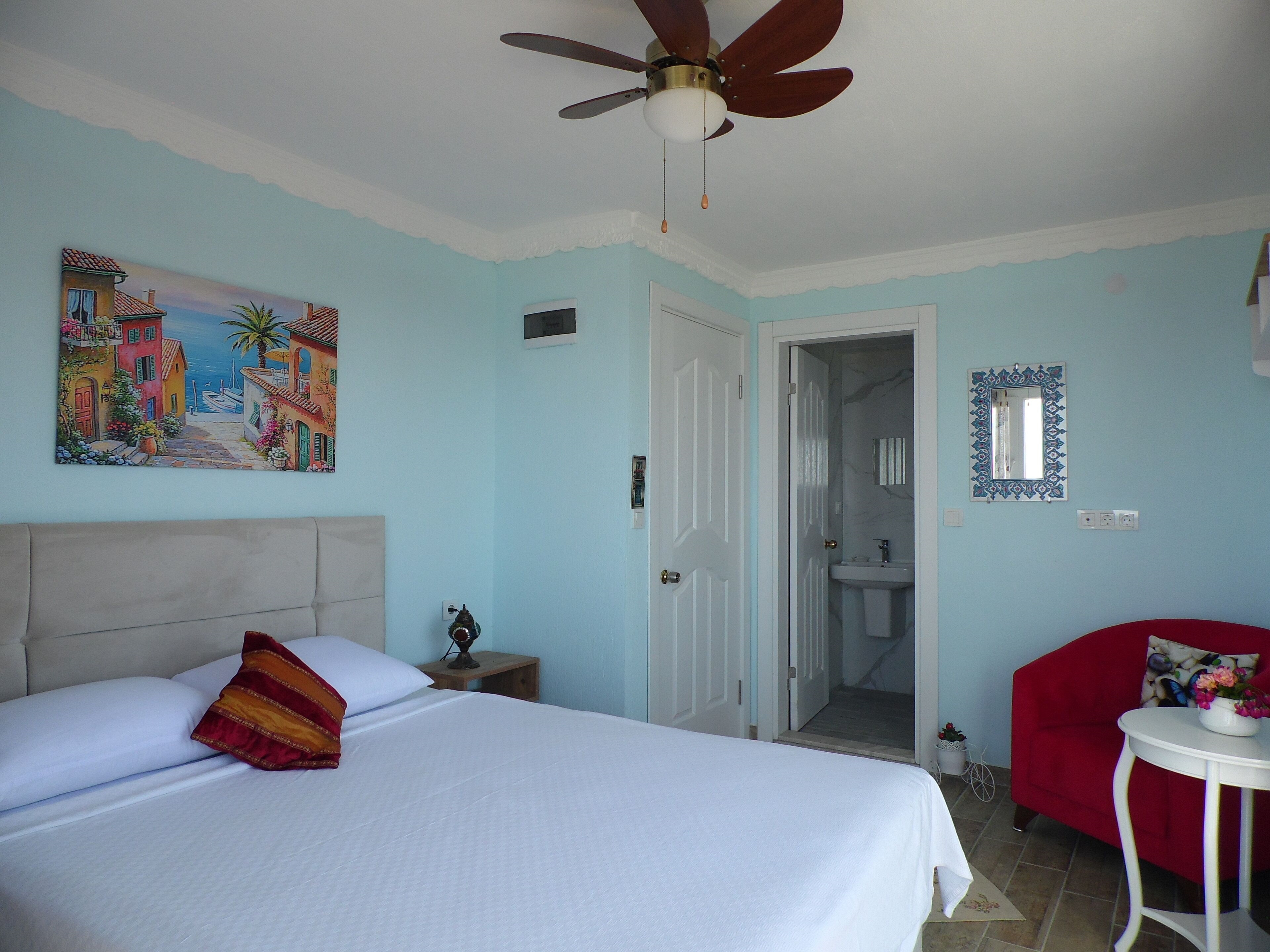 Laila Otel  Karaburun