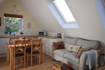 High Haven, Midhurst 490363