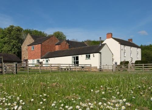 Barn Owl Lodge At Millfields Farm Cottages