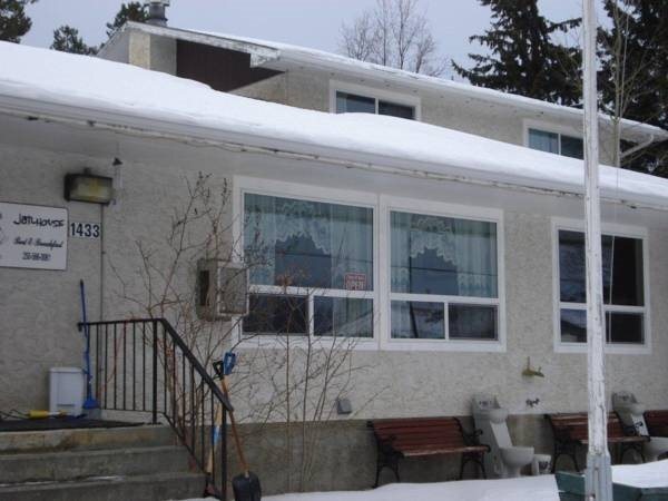 Jailhouse Bed & Breakfast