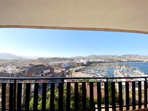 3 Bed room flat with Sea & Mountain View