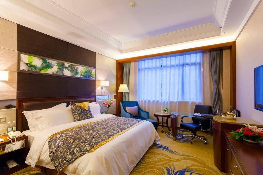 Jianyang Celebrity City Hotel