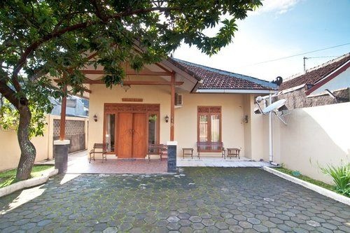 Omah Sabah Bed and Breakfast