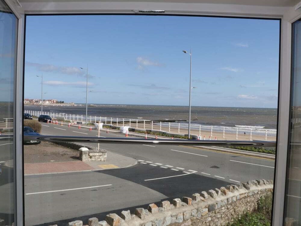 Ocean View Apartment