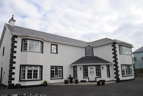 Oldcourt House Bed And Breakfast