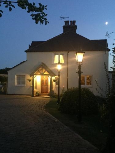 Orange Hill Cottage B&B