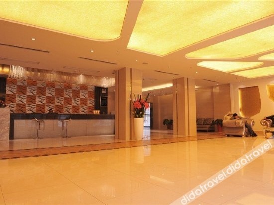 Jichu Hotel (Railway Station Store Of Lichuan Passenger Station)