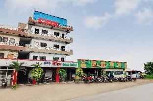 Hotel Sandeep by OYO Rooms